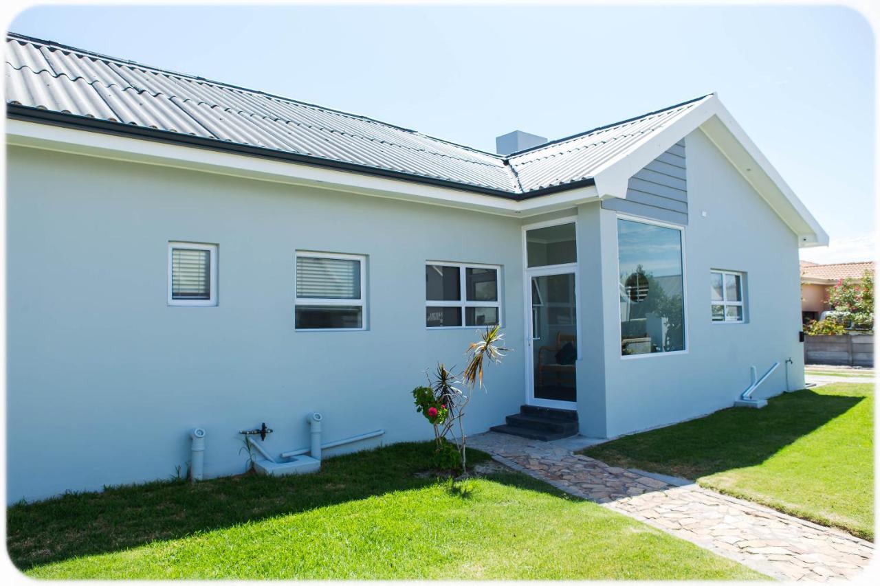 Wave N' Sea Villa Langebaan Exteriör bild
