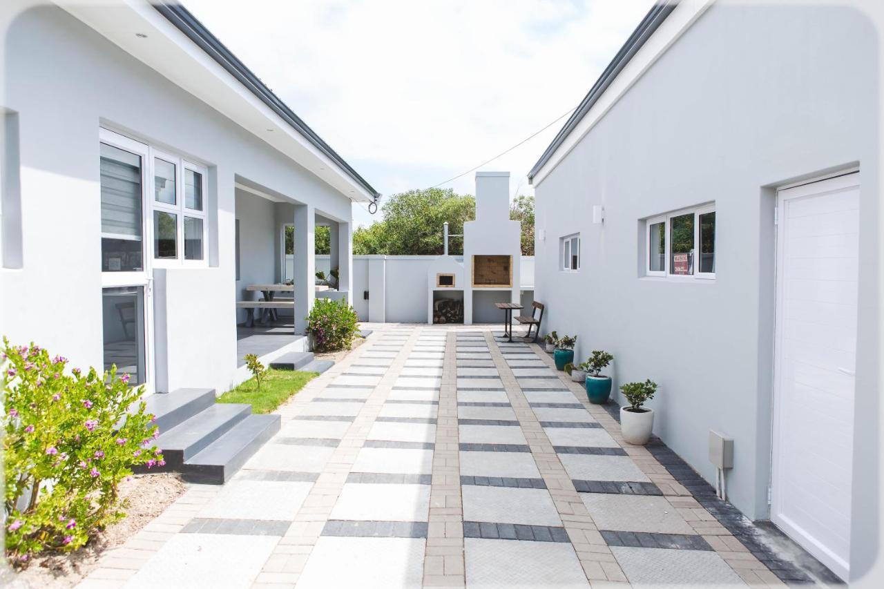 Wave N' Sea Villa Langebaan Exteriör bild